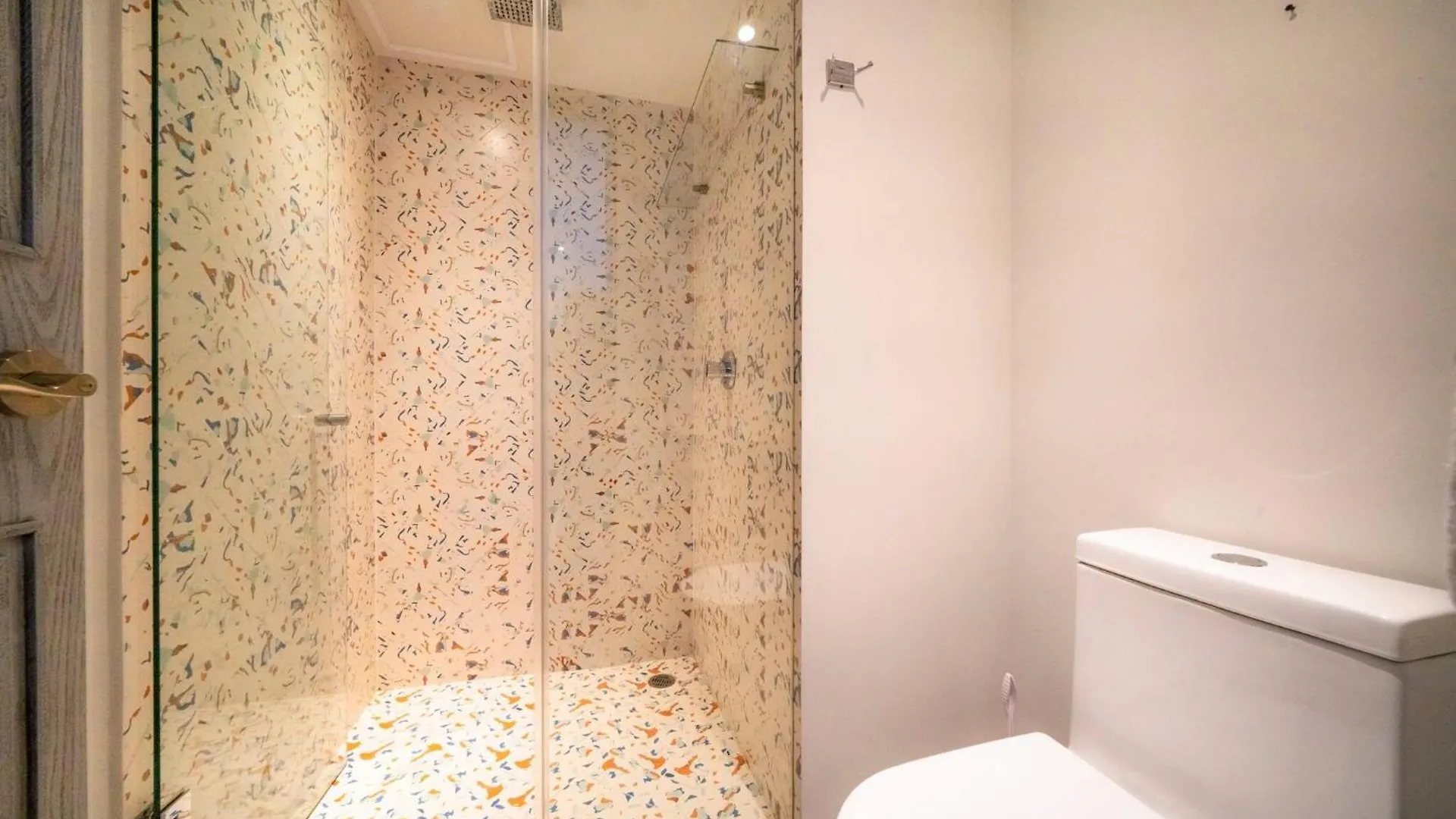 Luxury 1 Bedroom Condo With Rooftop Pool - Singular Joy Residences, Jojo Playa del Carmen 0*,
